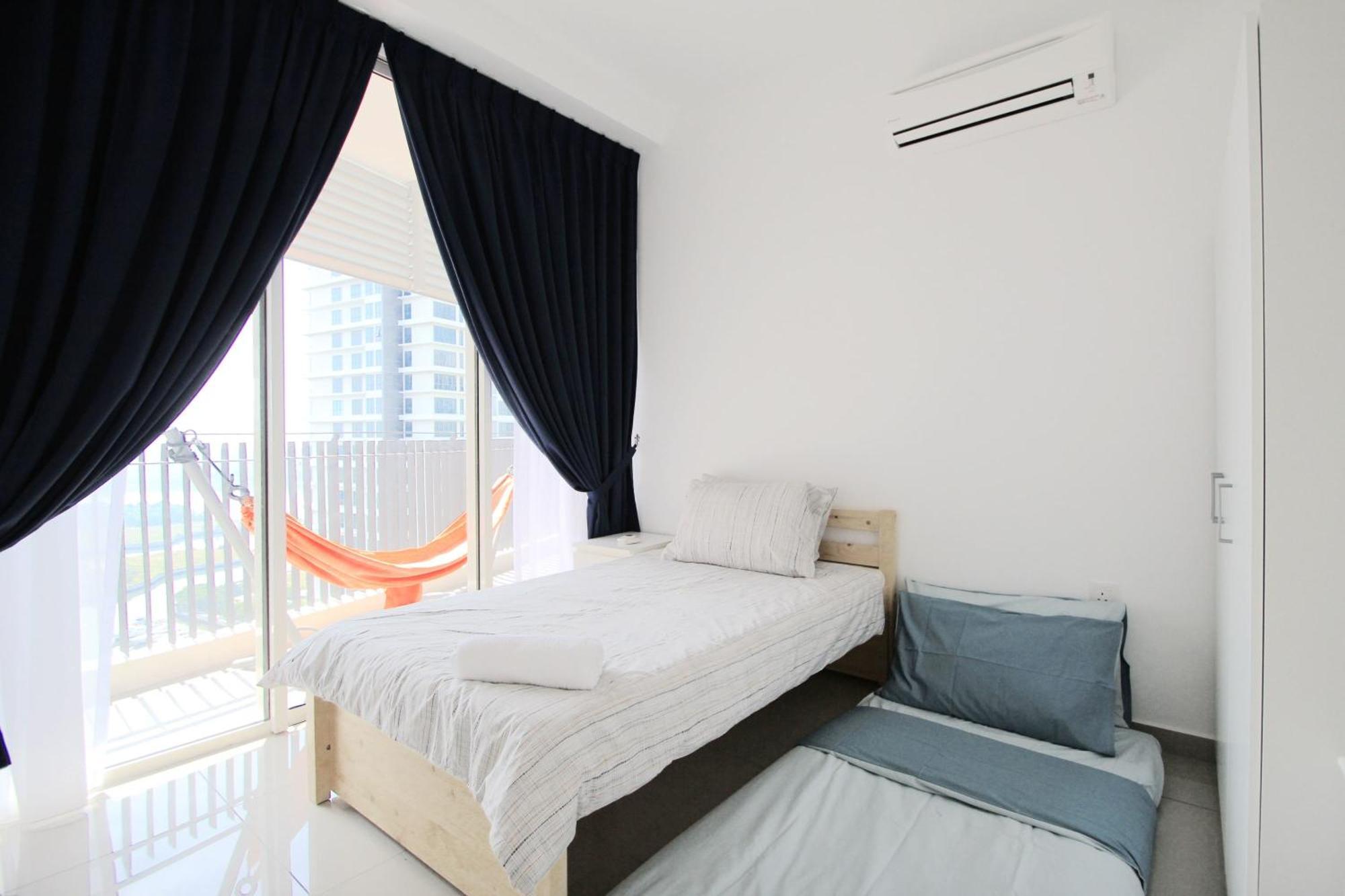Cozy, High-Floor 2Br Apt Near Legoland Appartement Nusajaya  Buitenkant foto